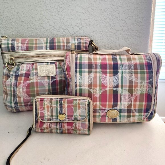Coach Handbags - Like New Vintage Coach Poppy Daisy Madras Plaid Crossbody Bag ,Wallet Cosmetic